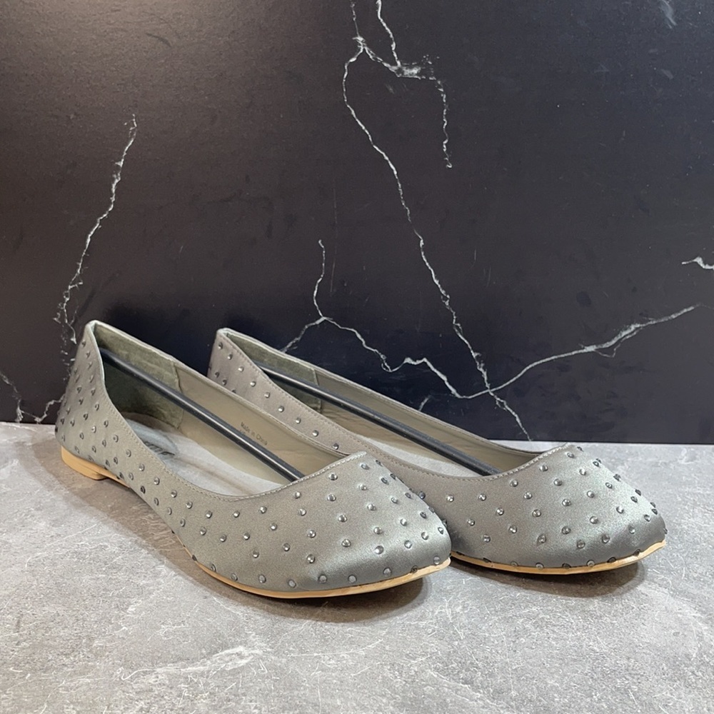 The Dessy Group Studded Flats Green Size 8m